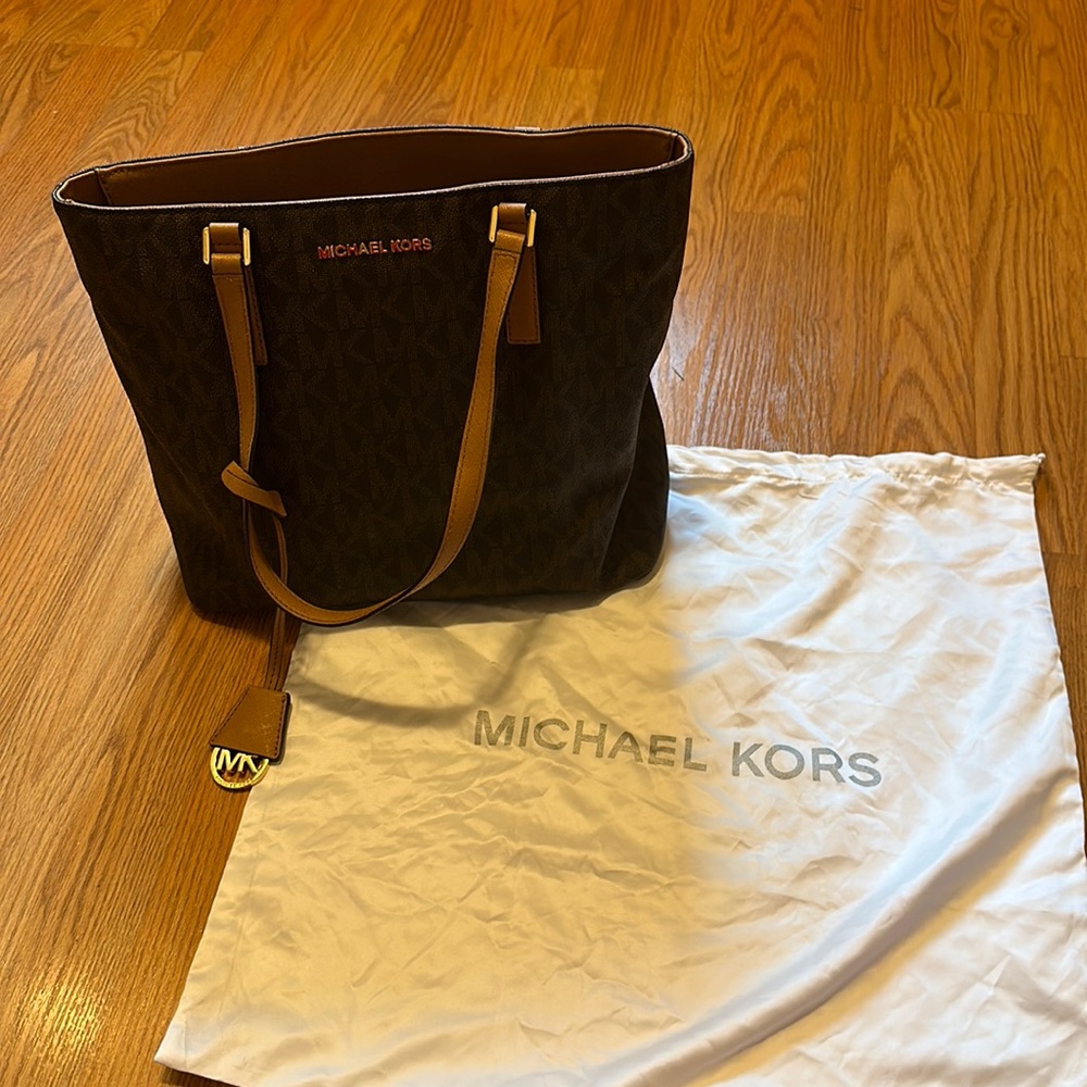 Never used Michael kors tote
